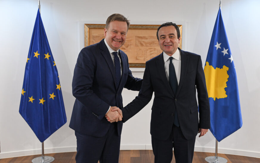 Sorensen në Kosovë – çka pritet nga takimi me Kurtin?