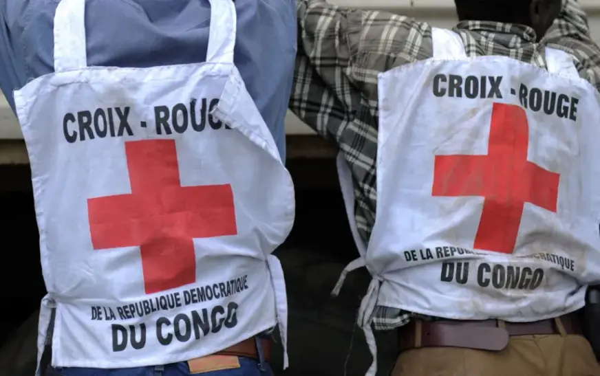 Tre vullnetarë të Kryqit të Kuq humbin jetën nga virusi Ebola në Kongo