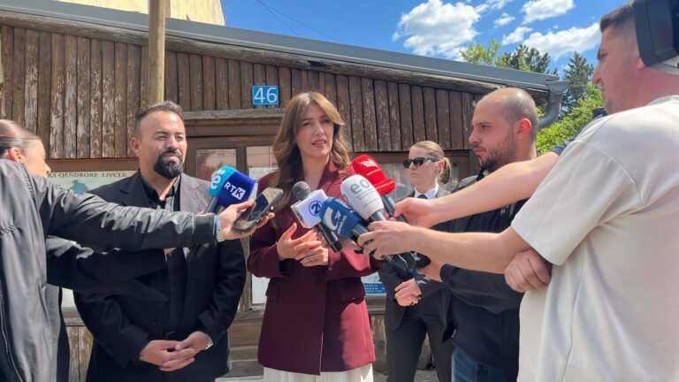 Haxhiu u bën thirrje të mbijetuarve të dhunës seksuale gjatë luftës: Aplikoni për njohjen e statusit