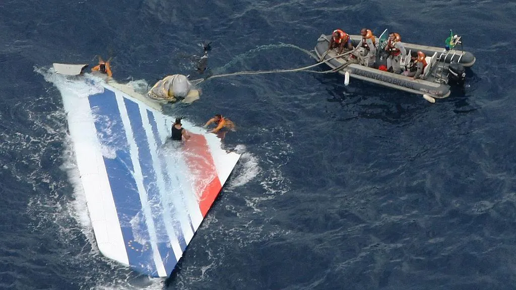 Air France dhe Airbus shpallen fajtorë 17 vjet pas tragjedisë ku vdiqën 228 persona