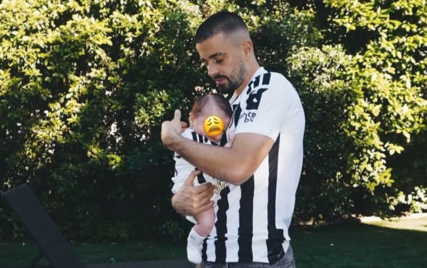 Edon Zhegrova shfaqet me të birin me fanellat e reja të Juventusit – foto