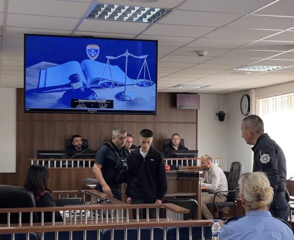 “Mallku koftë ky shtet e gjyq”, vrasja e 19 vjeçarit në Vushtrri, 17 vjet burgim dorasit