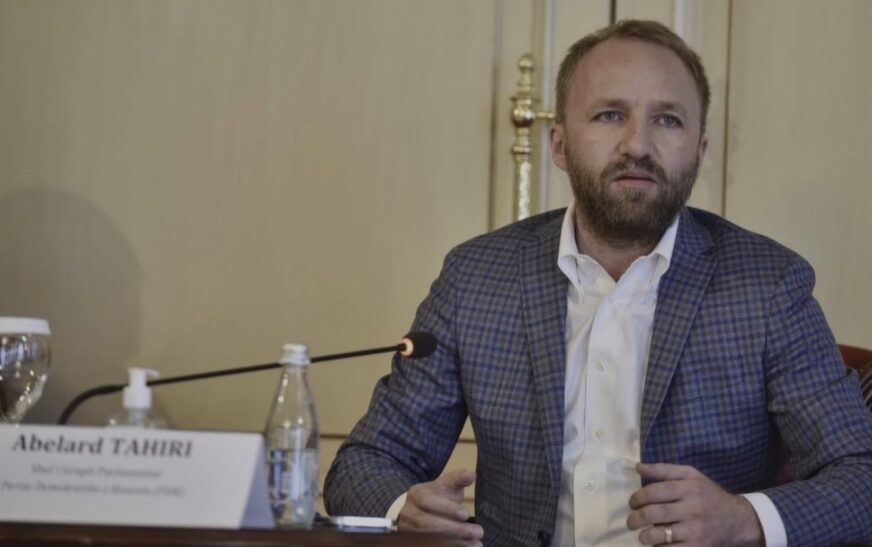 Abelard Tahiri: S’do të jem kandidat për deputet, por do ta mbështes PDK për fitore