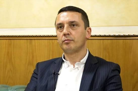 Kujtim Gashi i PDK-së tërhiqet nga gara për deputet