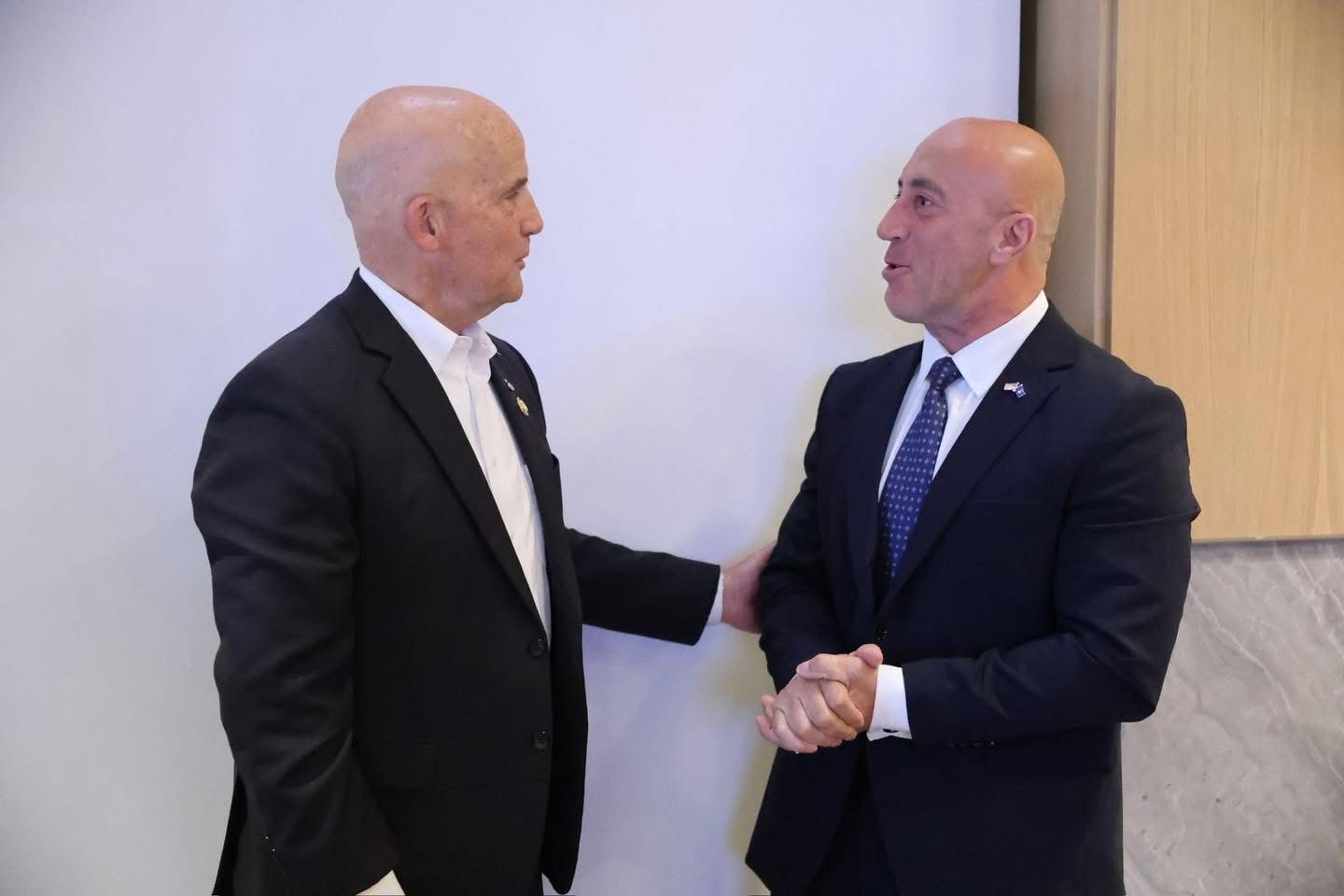 Haradinaj takon Kongresistin amerikan Keith Self: Anëtarësimi i Kosovës në NATO është jetik