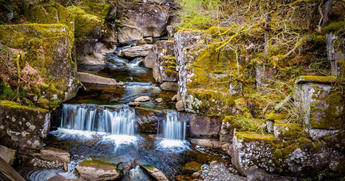 Tragjike në Skoci: 16-vjeçari vdes në ujëvarën Bracklinn Falls