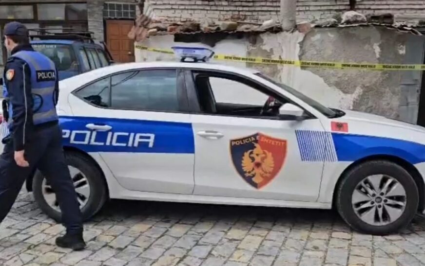 Falsifikuan dokumentet për të marrë një pronë 26 vjet më parë, nis hetimi për dy persona në Lezhë