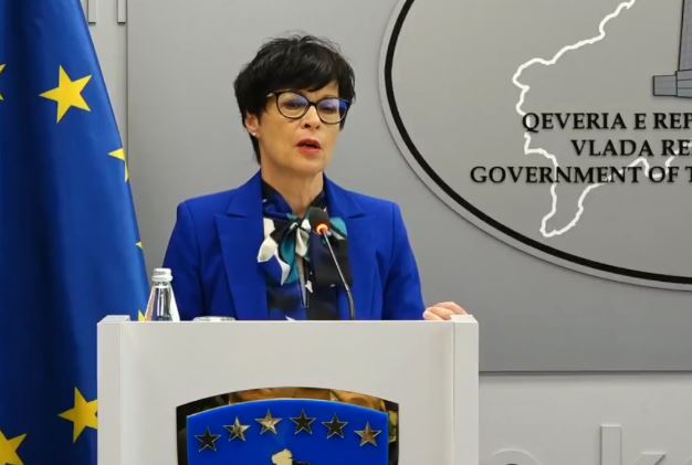 Kos në Prishtinë: Në Kosovë duhet të rikthehet stabiliteti politik