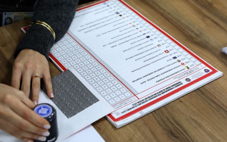 KQZ publikon listat e kandidatëve për deputetë, 902 emra në garë për zgjedhjet e 7 qershorit