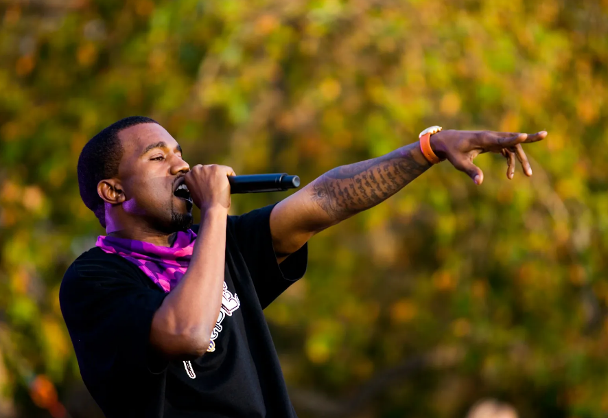 Koncerti i Kanye West në Tiranë – Shitja rekord biletash, 10 mijë vetëm për 2 orë
