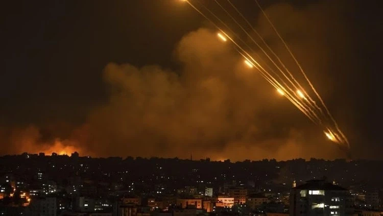 Siria dhe Iraku mbyllin përkohësisht hapësirën ajrore