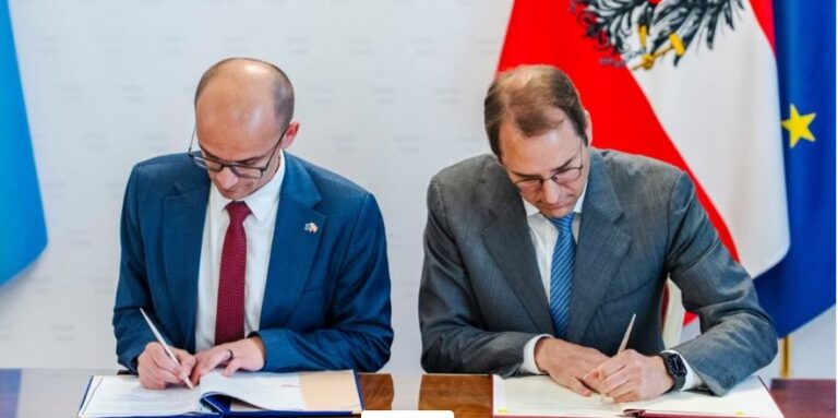 Kosova dhe Austria nënshkruajnë marrëveshje për lehtësimin e punësimit të familjarëve të diplomatëve