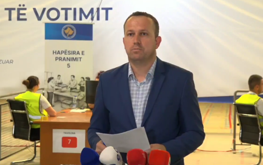 KQZ fillon vlerësimin e zarfeve me vota të diasporës e 9 komuna përfundojnë numërimin e votave të kandidatëve