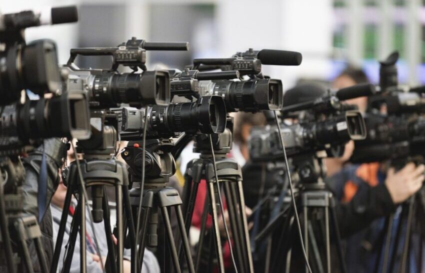 KMShK: Nismat për mbylljen e emisioneve mediatike rrezikojnë lirinë e mediave