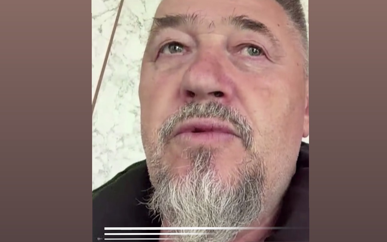 ‘‘S’kam mëndu kurrë që kam me varrosë Sahit Jasharin’’, Sami Lushtaku përlotet derisa flet për vdekjen e shokut të luftës