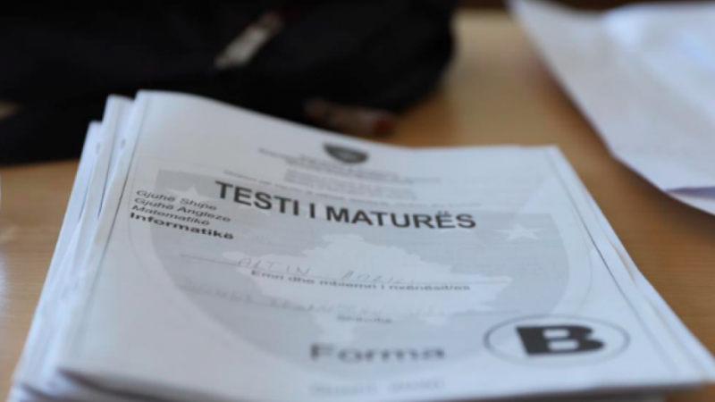 MASh jep detaje për Testin e Maturës 2026: Ndalohen telefonat, testi nis në orën 10:00