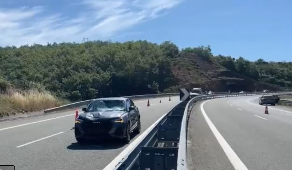 Vdes kosovari që u godit në “Rrugën e Kombit”, edhe shoferja e dyshuar është nga Kosova
