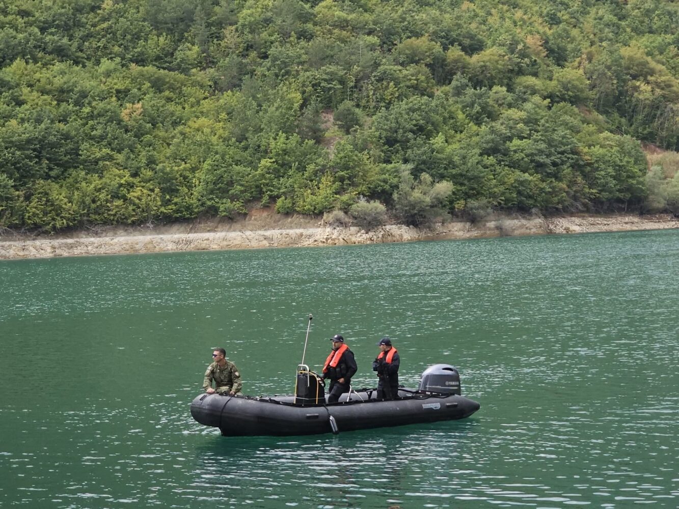 FSK nis operacionin e kërkim-shpëtimit për personin e zhdukur në Liqenin e Batllavës