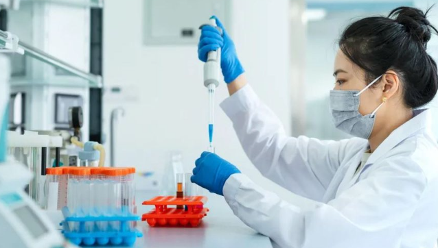 Krijohet vaksina e parë në botë nga Inteligjenca Artificiale kundër koronaviruseve