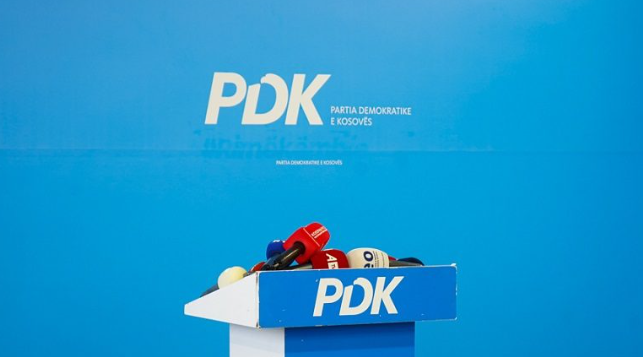 Numërimi drejt fundit – Garë e ngushtë mes këtyre tre kandidatëve të PDK’së për ulësen në Kuvend