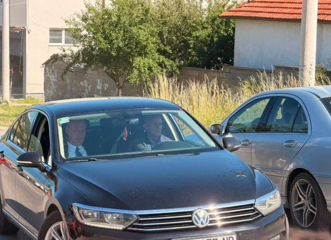 “Që 20 vite është kështu”, Limaj flet për gjendjen e rrugës Arllat–Malishevë