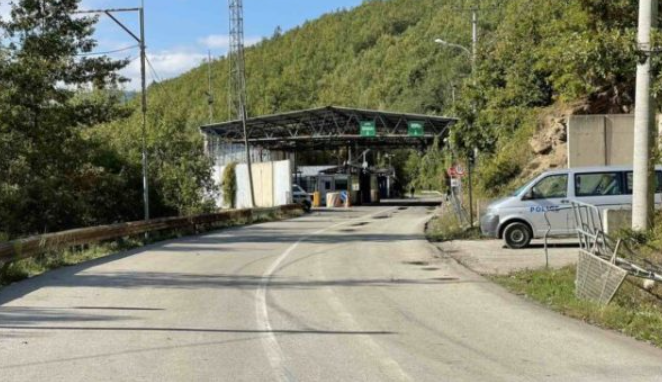 Tentoi ta korruptojë policin me 30 euro, arrestohet shtetasi serb në Bërnjak