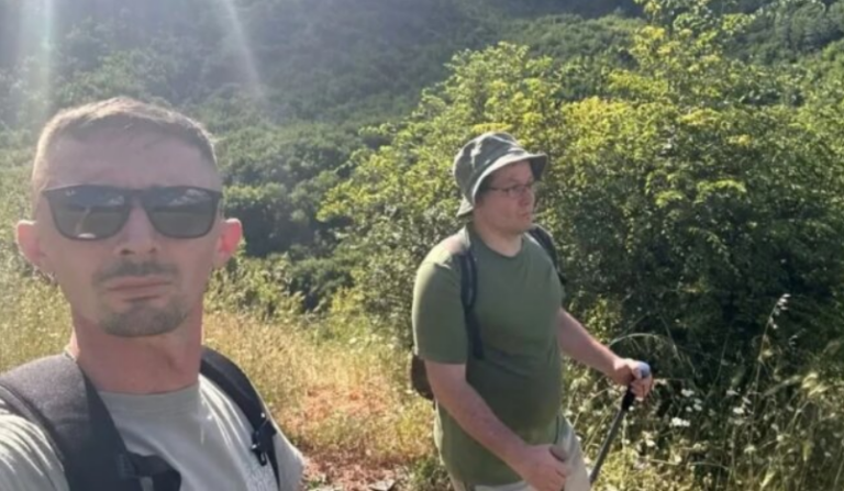 Turisti amerikan gjendet shëndoshë e mirë pas 10 orësh kërkime në malet e Përmetit