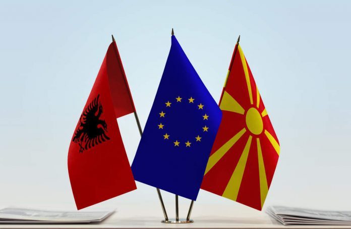 Katër vjet nga hapja e negociatave të Shqipërisë dhe Maqedonisë së Veriut me BE-në