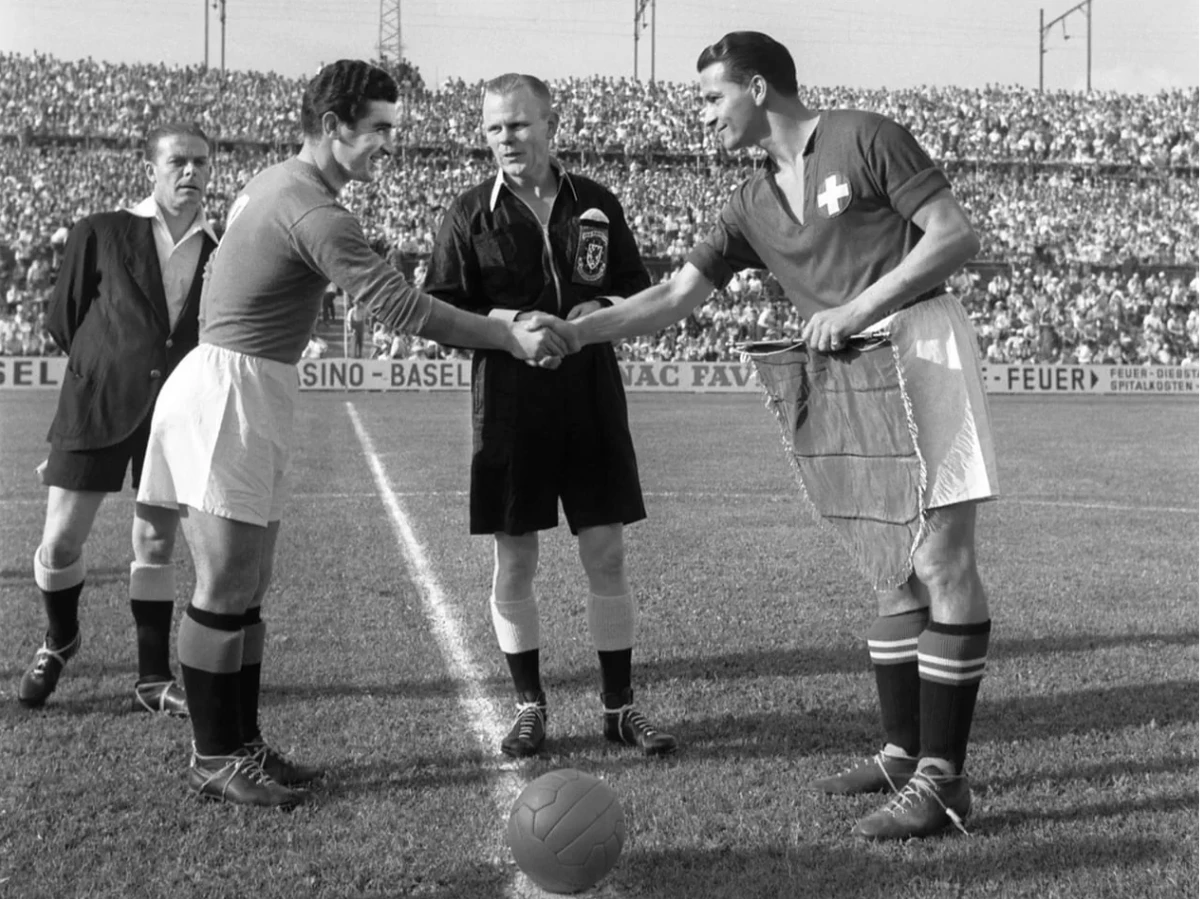 Kur biletat shiteshin në arkë dhe nuk kishte zëvendësime: Zvicra rikthen kujtimet e Botërorit 1954, kur luajti në çerekfinale