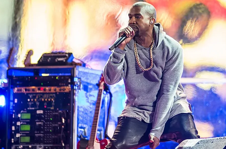 Sot koncerti i Kanye West në Tiranë