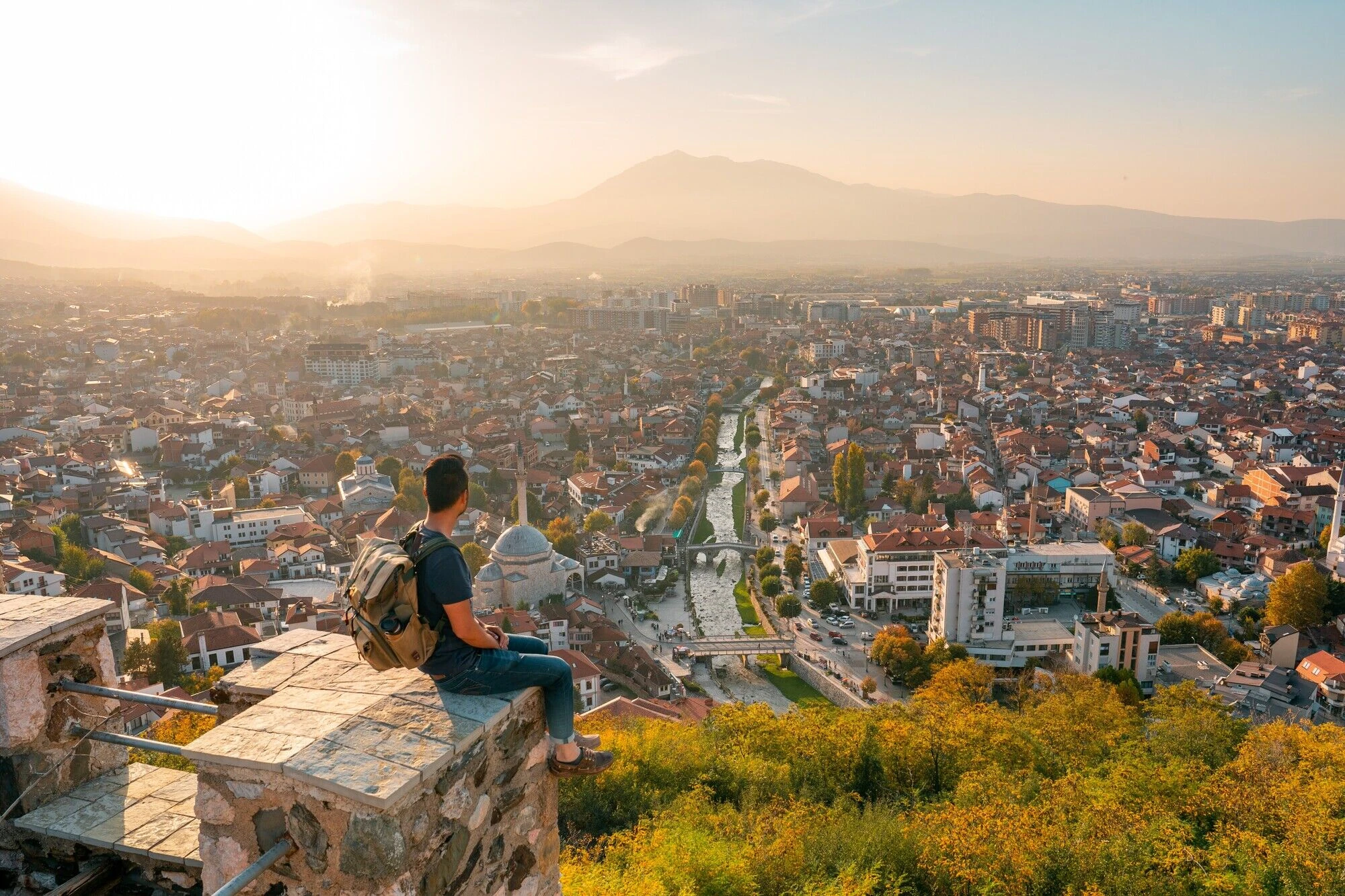 Mbi 300 mijë turistë brenda 5 muajve, vendet fqinje po keqinformojnë për sigurinë në Kosovë