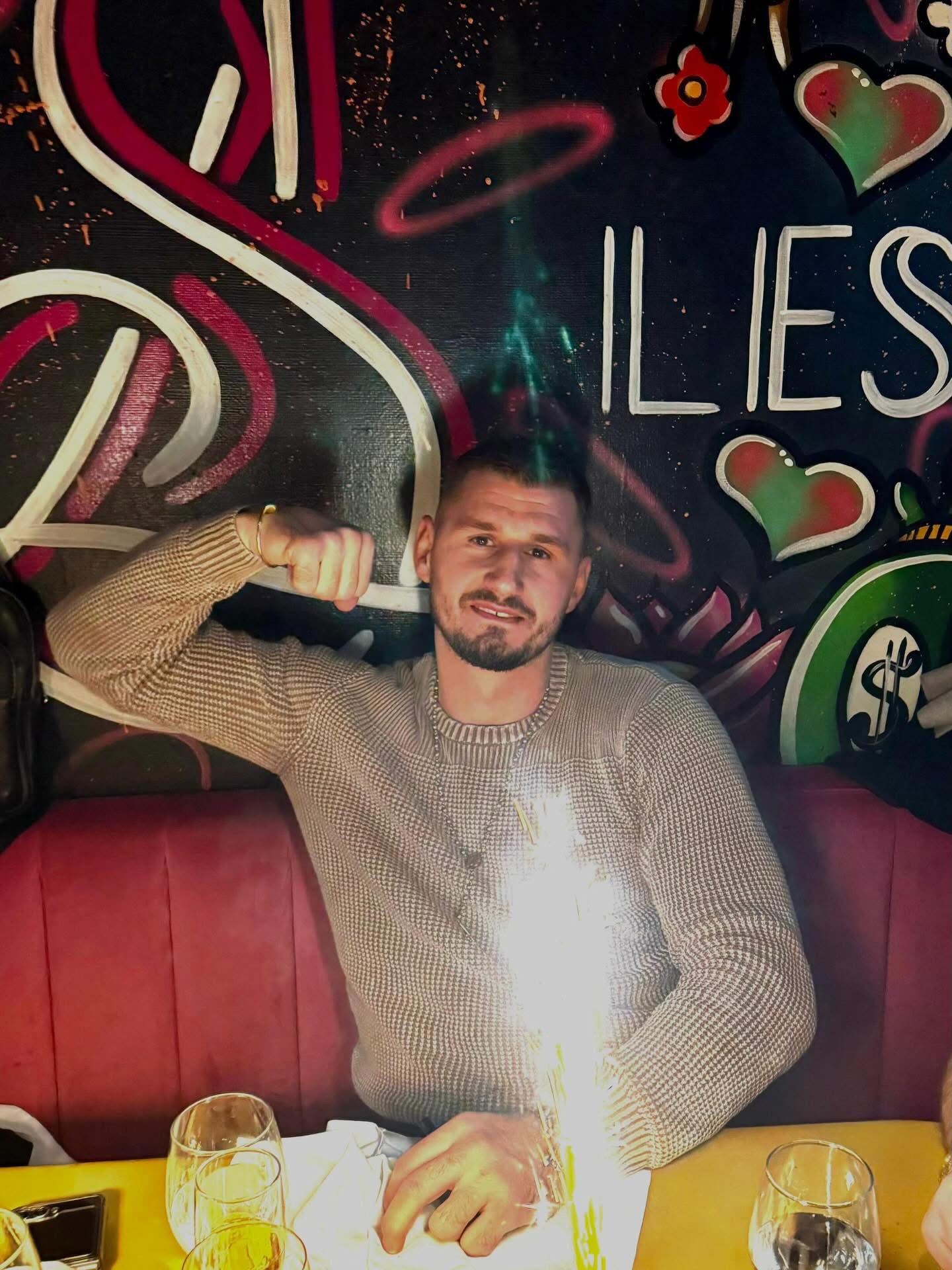 Kush është Kristian Prenga? Historia e boksierit shqiptar që sfidon Anthony Joshua