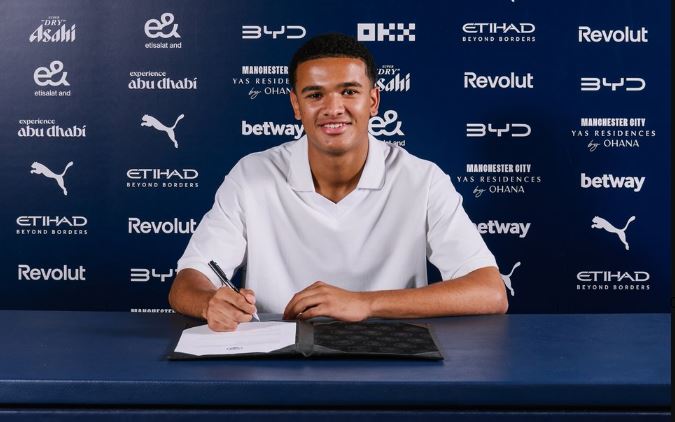 Manchester City transferon një portier, e huazon menjëherë