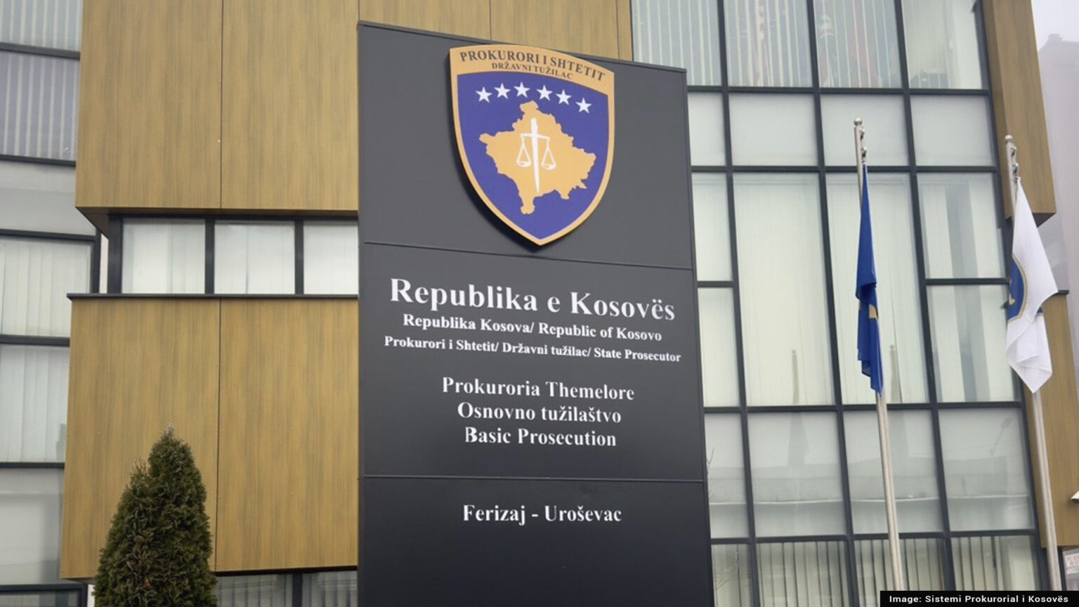 Ndalohet i dyshuari lidhur me rastin e sulmit me thikë ndaj dy personave në Ferizaj
