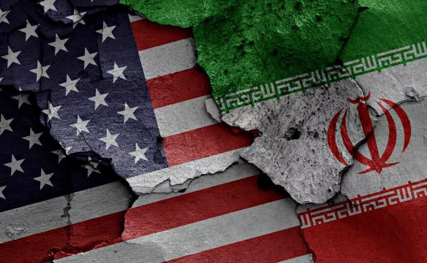 Sulmet e fundit SHBA-Iran, Pakistani kërkon ulje të tensioneve