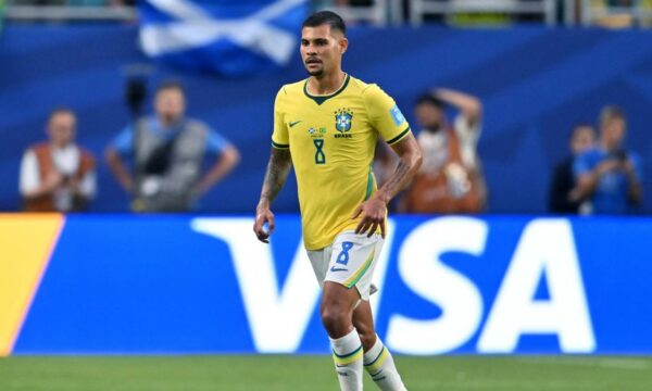 Arsenali hidhet në sulm për Bruno Guimarães, ofertë prej 85 milionë eurosh