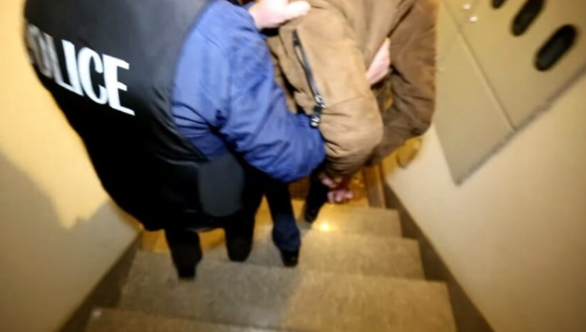 Aksioni i dallavereve me naftë, gjenden cisterna, para dhe dokumentacione të dyshimta