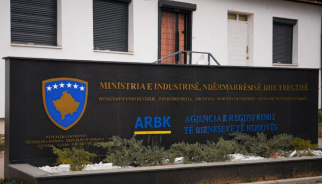 Bie numri i ndërmarrjeve të reja të regjistruara në vend