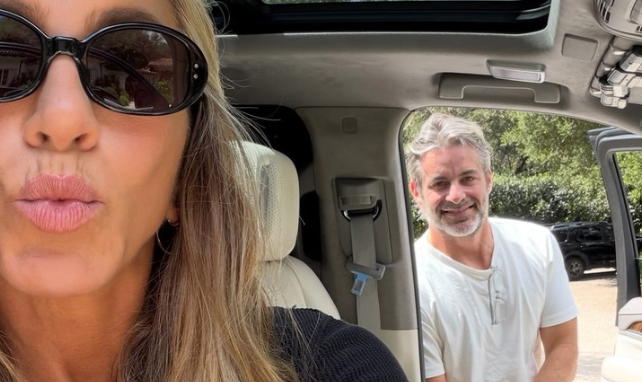 Jennifer Aniston ndan foto me të dashurin pas një viti lidhjeje