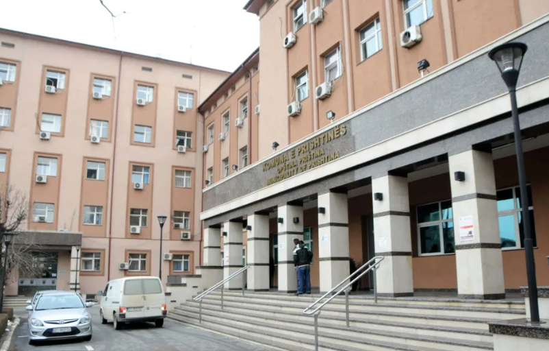 “Pastrimi” u kërkon ndjesë qytetarëve për vonesat dhe mosrealizimin e plotë të shërbimit të grumbullimit të mbeturinave