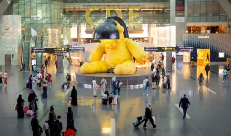 Katari ndryshon rregullat e udhëtimit: Pasagjerët kalojnë në aeroport vetëm me fytyrë, pa pasur nevojë për pasaportë