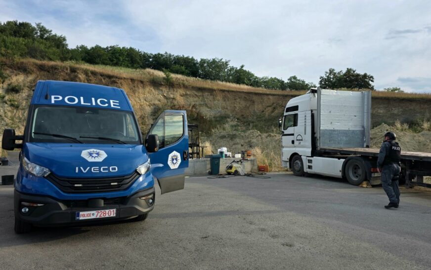 Skandali në sektorin e naftës: Prokuroria kërkon paraburgim për 9 të arrestuarit