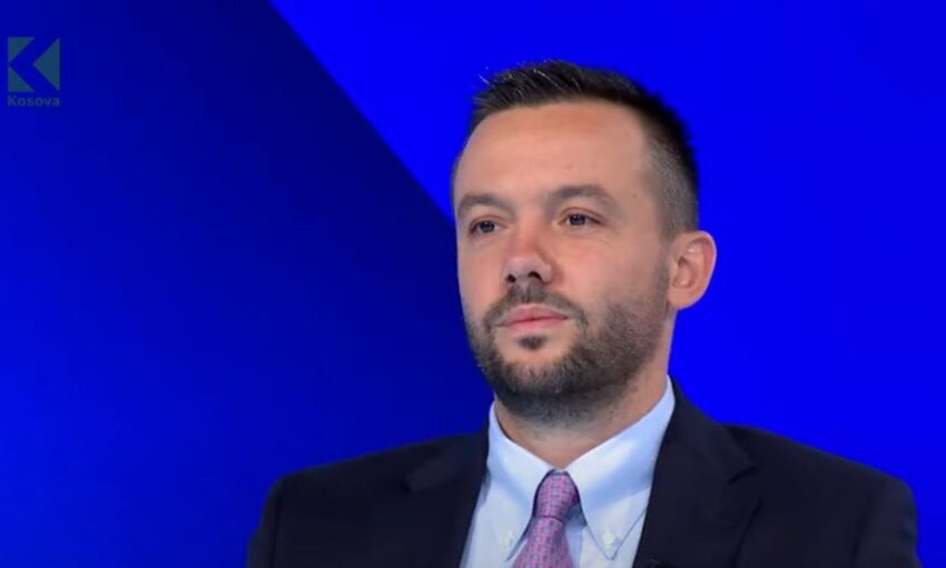 Tahiri: Pas 16 shtatorit, Thaçi duhet të rikthehet në zyrën e Presidentit