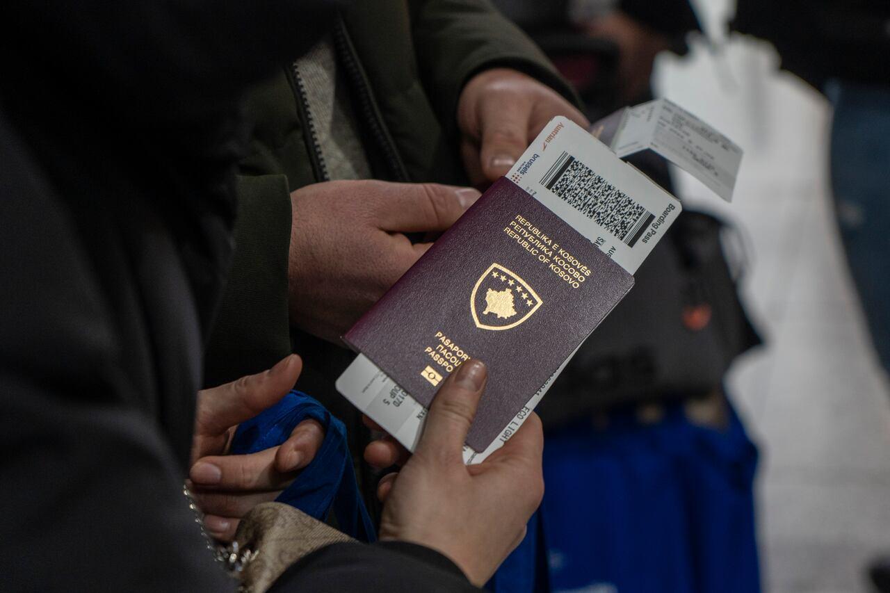 Gjykata amerikane rrëzon pezullimin e vizave për 75 shtete – edhe Kosova ishte në listë