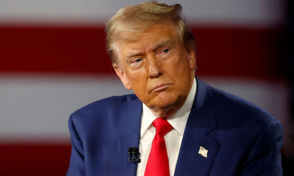 Trumpi mund të fitojë të drejtën t’i vendosë tarifa deri në 100% edhe BE-së