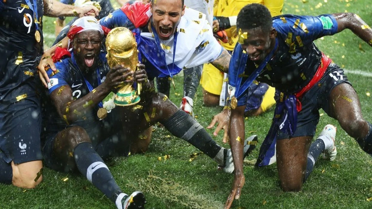 Mund të bëj çfarë të dua me të”, ylli francez shet trofeun e Kupës së Botës