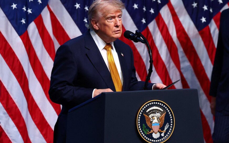 Trump: S’ka gjë që paguani benzinë më shtrenjtë, lufta mundëson që Irani i keq të mos ketë armë bërthamore
