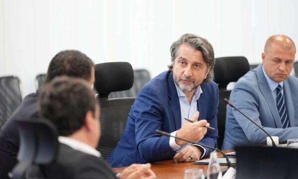 Rama ballë për ballë me Kurtin në Qeveri në takimin për Lojërat Mesdhetare “Prishtina 2030”