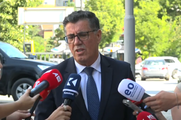 Haziri: Shpresoj që sot t’u jepet shans zgjidhjeve politike për normalizimin e Kuvendit