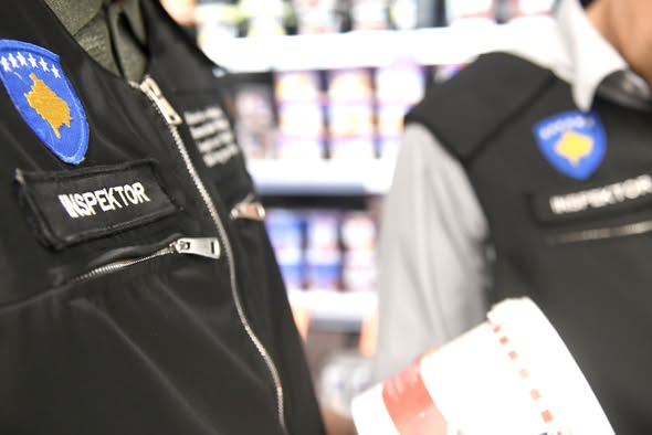 IQMT: Kontrollet po japin rezultat – marketet e inspektuara po respektojnë udhëzimet për produktet e qumështit
